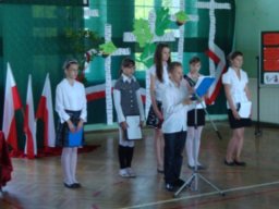 Uroczystość sadzenia Dębu Pamięci
