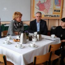 Wręczenie nagród w międzyszkolnym konkursie „Magiczne miejsca mojej Małej Ojczyzny”